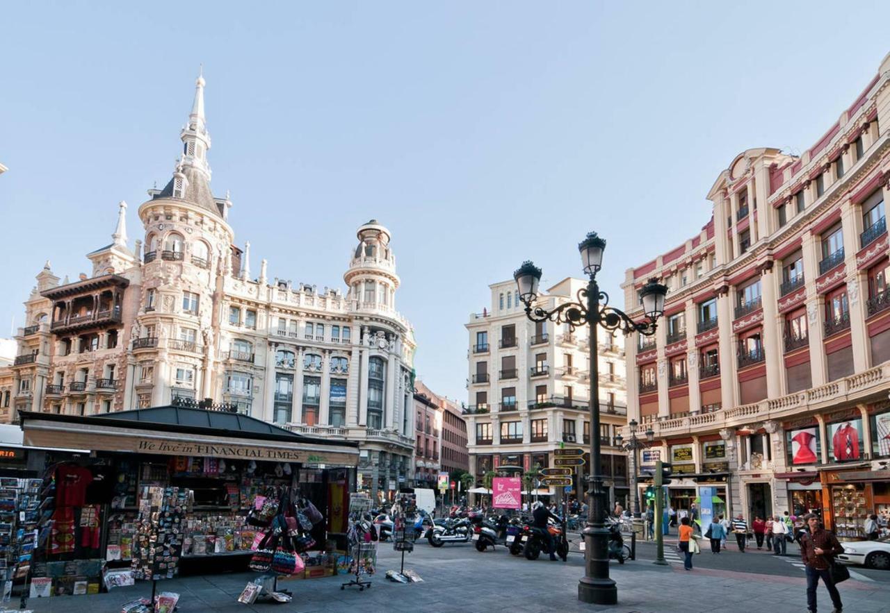 Atico En El Centro De Madrid - Calle Jardines Bagian luar foto
